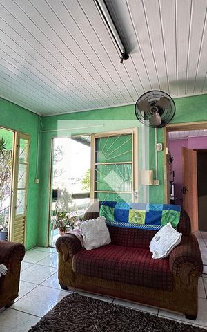 Casa à venda com 200m², 2 quartos e 1 vagaSala de Estar