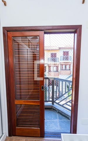 Casa de condomínio à venda com 166m², 3 quartos e 5 vagas Casa de condomínio à venda com 166m², 3 quartos e 5 vagasVaranda quarto 2