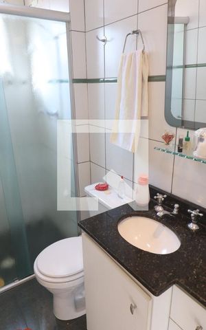 Apartamento à venda com 60m², 2 quartos e 2 vagasBanheiro Quarto 2