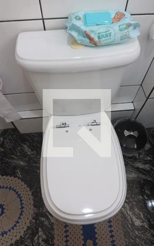 Apartamento à venda com 60m², 2 quartos e 2 vagasBanheiro 