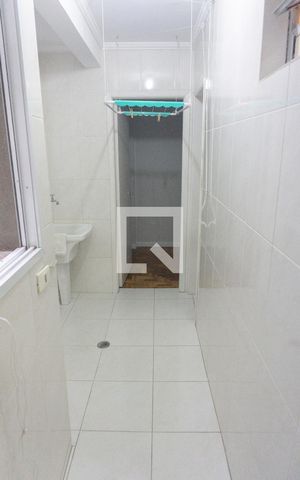 Apartamento à venda com 71m², 3 quartos e 1 vagaÁrea de Serviço