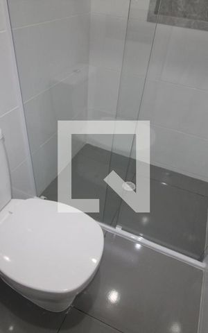 Casa para alugar com 25m², 1 quarto e sem vagaBanheiro