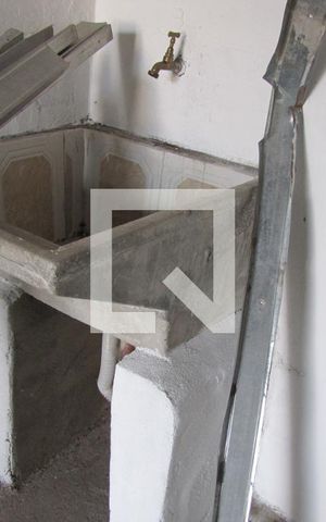 Casa para alugar com 30m², 1 quarto e sem vagaÁrea de Serviço
