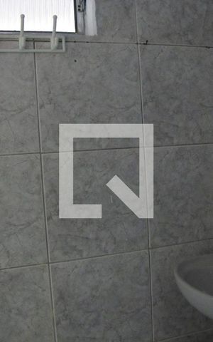 Casa para alugar com 30m², 1 quarto e sem vagaBanheiro
