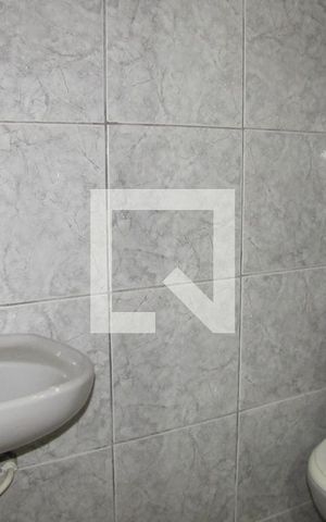 Casa para alugar com 30m², 1 quarto e sem vagaBanheiro