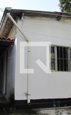 Casa para alugar com 30m², 1 quarto e sem vagaÁrea Externa