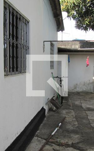Casa para alugar com 30m², 1 quarto e sem vagaÁrea Externa