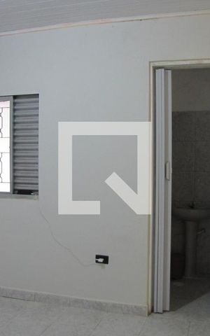 Casa para alugar com 30m², 1 quarto e sem vagasala