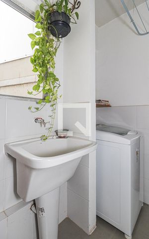 Apartamento à venda com 145m², 3 quartos e sem vagaÁrea de Serviço