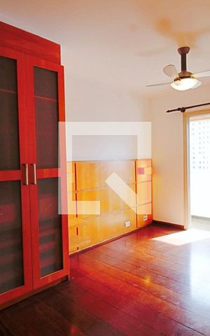 Apartamento à venda com 120m², 2 quartos e 3 vagas Apartamento à venda com 120m², 2 quartos e 3 vagasSuíte 1