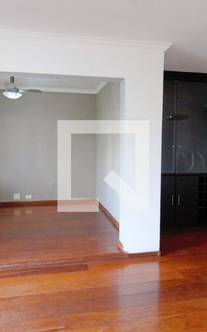 Apartamento à venda com 120m², 2 quartos e 3 vagas Apartamento à venda com 120m², 2 quartos e 3 vagasSala