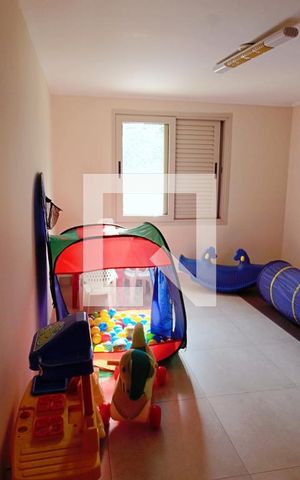 Apartamento à venda com 120m², 2 quartos e 3 vagas Apartamento à venda com 120m², 2 quartos e 3 vagasBrinquedoteca