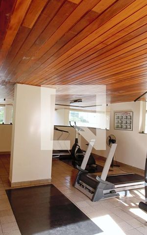 Apartamento à venda com 120m², 2 quartos e 3 vagas Apartamento à venda com 120m², 2 quartos e 3 vagasÁrea comum - Academia
