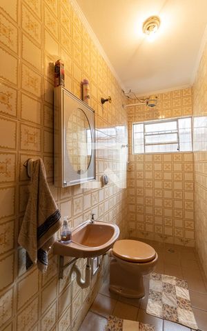 Casa à venda com 253m², 3 quartos e 2 vagas Casa à venda com 253m², 3 quartos e 2 vagasBanheiro da Sala