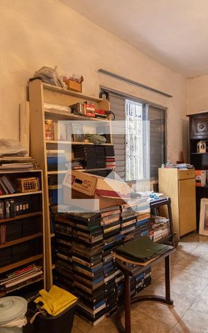 Casa à venda com 253m², 3 quartos e 2 vagas Casa à venda com 253m², 3 quartos e 2 vagasQuarto 3