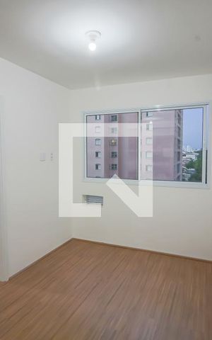 Apartamento para alugar com 39m², 2 quartos e 1 vaga Apartamento para alugar com 39m², 2 quartos e 1 vagaSala