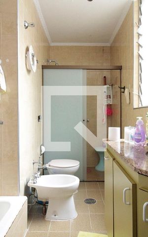 Apartamento à venda com 180m², 3 quartos e 4 vagasBanheiro da Suíte