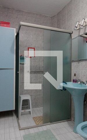 Apartamento à venda com 180m², 3 quartos e 4 vagasBanheiro