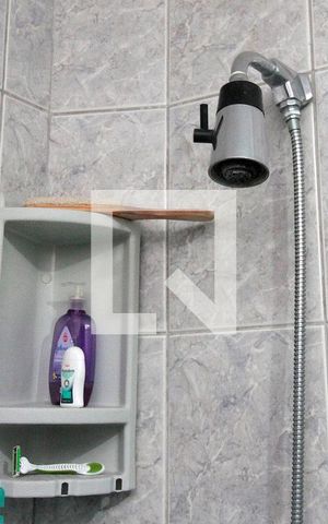 Apartamento à venda com 180m², 3 quartos e 4 vagasBanheiro