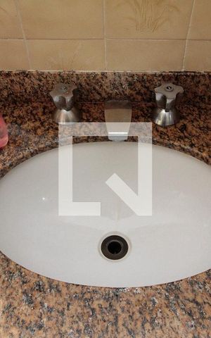 Apartamento à venda com 180m², 3 quartos e 4 vagasBanheiro da Suíte