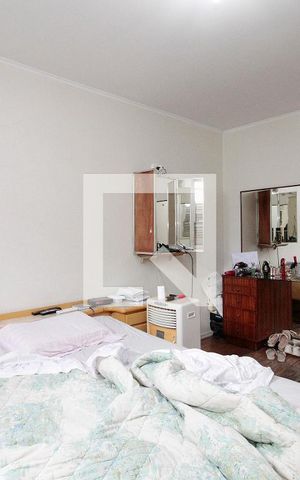 Apartamento à venda com 180m², 3 quartos e 4 vagasSuíte