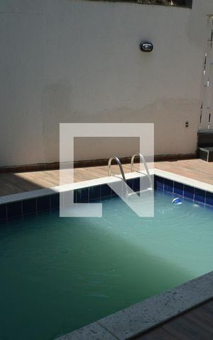 Casa de condomínio para alugar com 300m², 3 quartos e 2 vagasPiscina 