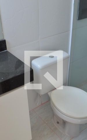 Casa de condomínio para alugar com 300m², 3 quartos e 2 vagasBanheiro da Suíte 3