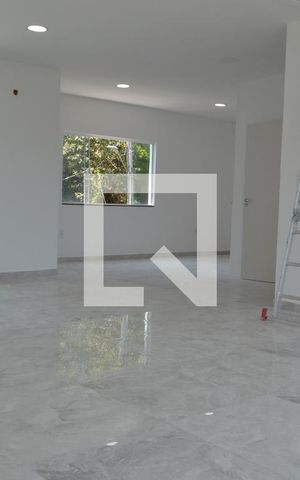 Casa de condomínio para alugar com 300m², 3 quartos e 2 vagasSalão de festas 