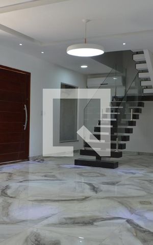 Casa de condomínio para alugar com 300m², 3 quartos e 2 vagasSala