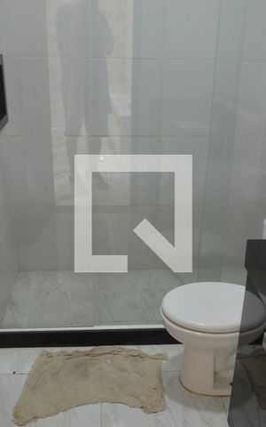 Casa de condomínio para alugar com 300m², 3 quartos e 2 vagasBanheiro