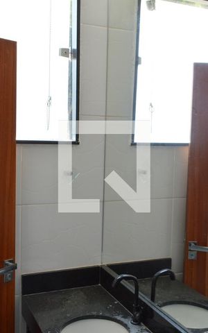 Casa de condomínio para alugar com 300m², 3 quartos e 2 vagasBanheiro da Suíte 3