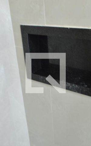 Casa de condomínio para alugar com 300m², 3 quartos e 2 vagasBanheiro da Suíte 2