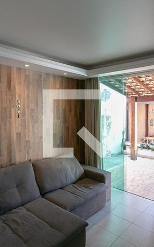 Casa à venda com 245m², 3 quartos e 3 vagas Casa à venda com 245m², 3 quartos e 3 vagasSala 2