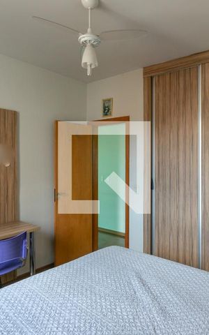 Casa à venda com 245m², 3 quartos e 3 vagas Casa à venda com 245m², 3 quartos e 3 vagasQuarto 1