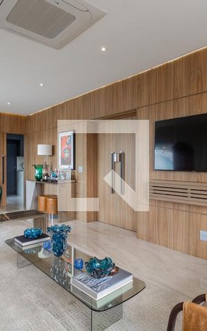Apartamento à venda com 280m², 4 quartos e 4 vagas Apartamento à venda com 280m², 4 quartos e 4 vagasSala