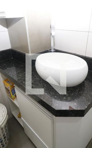 Casa à venda com 145m², 3 quartos e 2 vagasBanheiro da Suíte 1