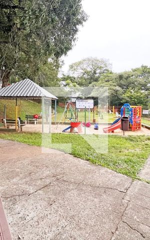 Apartamento à venda com 64m², 2 quartos e sem vagaÁrea comum