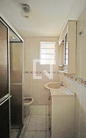 Apartamento à venda com 64m², 2 quartos e sem vagaBanheiro