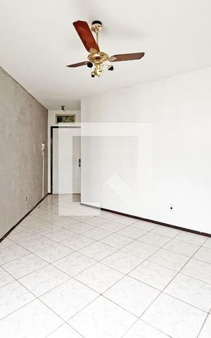Apartamento à venda com 64m², 2 quartos e sem vagaSala