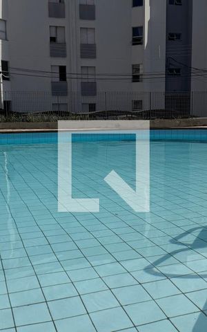 Apartamento para alugar com 57m², 2 quartos e 1 vaga Apartamento para alugar com 57m², 2 quartos e 1 vagaÁrea comum - Piscina