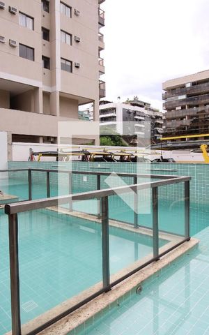 Apartamento para alugar com 60m², 2 quartos e 1 vagaÁrea comum - Piscina