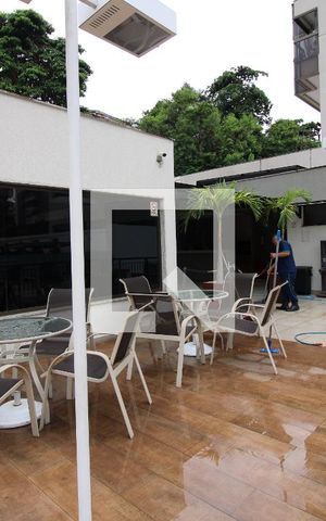 Apartamento para alugar com 60m², 2 quartos e 1 vagaÁrea comum 
