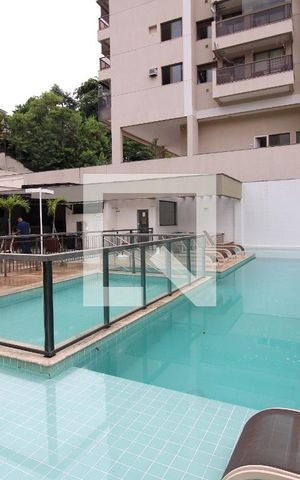 Apartamento para alugar com 60m², 2 quartos e 1 vagaÁrea comum - Piscina
