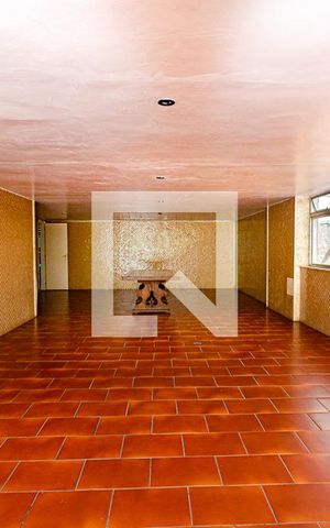 Apartamento para alugar com 600m², 4 quartos e 2 vagasÁrea comum - Salão de festas