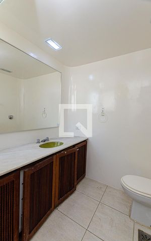 Apartamento para alugar com 600m², 4 quartos e 2 vagasBanheiro do Quarto 1