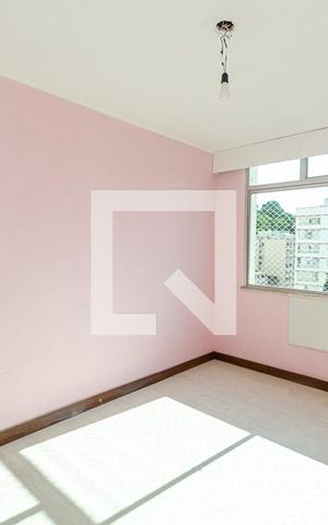 Apartamento para alugar com 600m², 4 quartos e 2 vagasQuarto 2