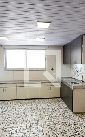 Apartamento para alugar com 600m², 4 quartos e 2 vagasCozinha