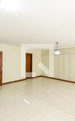 Apartamento para alugar com 600m², 4 quartos e 2 vagasQuarto 3