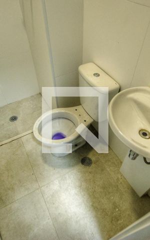 Apartamento à venda com 147m², 3 quartos e 2 vagas Apartamento à venda com 147m², 3 quartos e 2 vagasBanheiro de Serviço