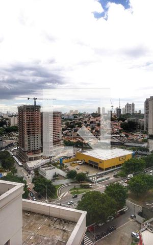 Apartamento à venda com 147m², 3 quartos e 2 vagas Apartamento à venda com 147m², 3 quartos e 2 vagasQuarto 2 - Vista